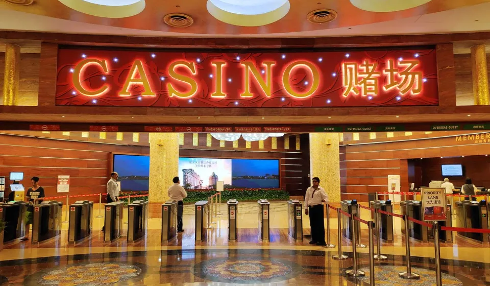 gambling caution for Chinese travelers