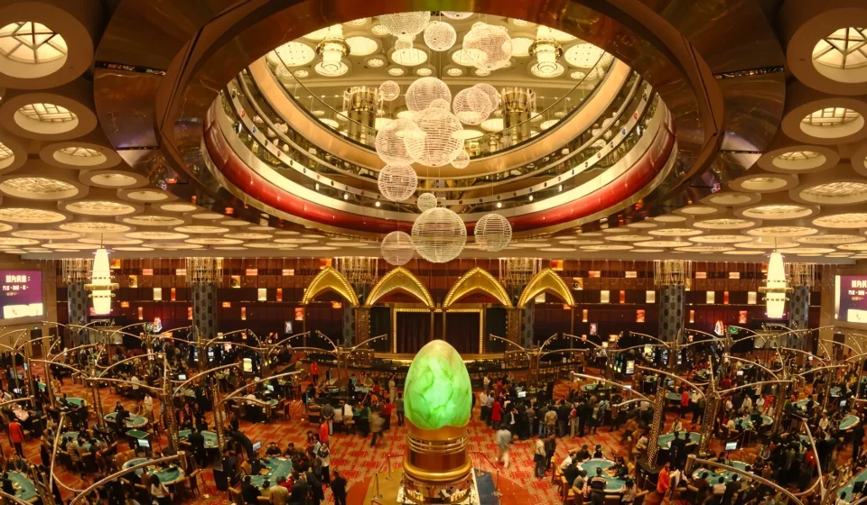 Macau VIP casino renovation challenges